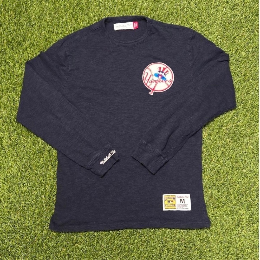Mitchell & Ness Mens New York Yankees Cooperstown Slub Long Sleeve Shirt Navy M
